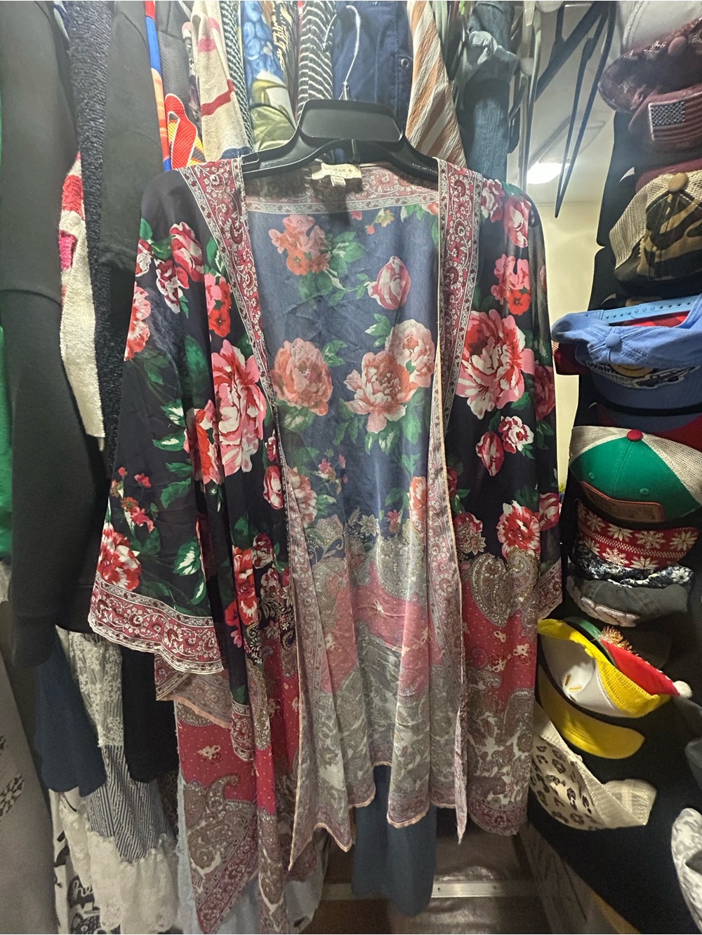 Umgee Floral Boho Kimono Cardigan in Navy and Red
